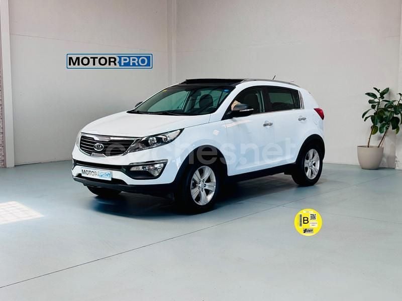 Blanco Usado 2011 Kia Sportage SUV | 8490 € (Precio justo) - Imagen 1/4
