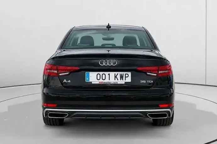 Usado Audi A4 S-Line 151 CV (111 kW) 2019 Negro Berlina