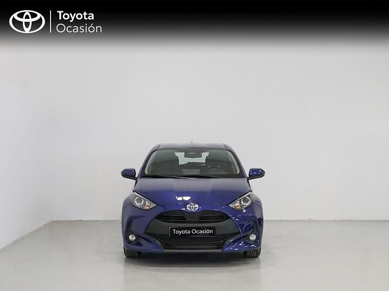 Usado Toyota Yaris Hybrid Active 116 CV (85 kW) 2025 Azul Berlina