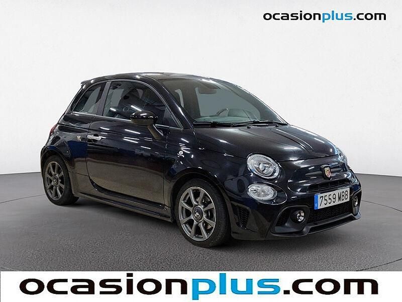Usado Abarth 595 165 CV (121 kW) 2022 Negro Utilitario