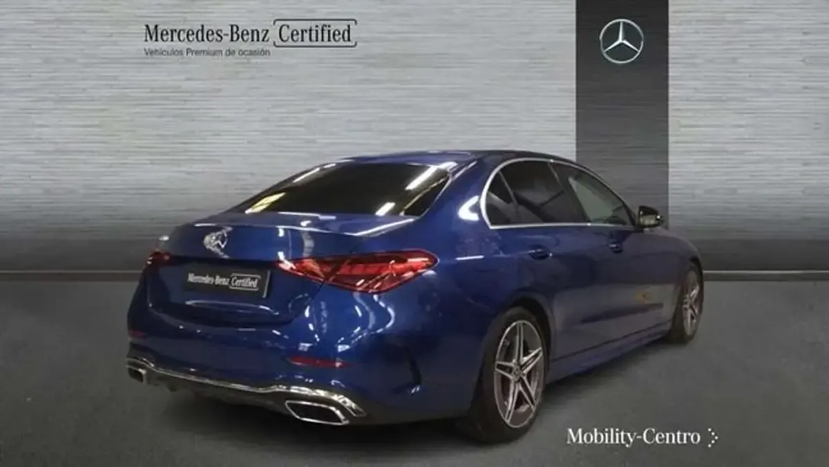 Usado Mercedes C200 207 CV (152 kW) 2022 Azul Berlina