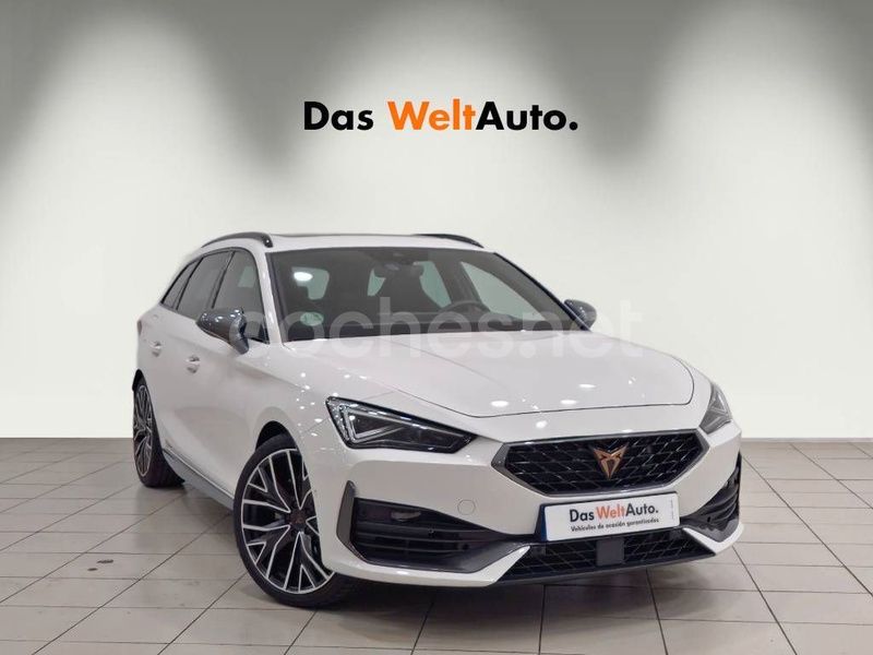 Blanco Nuevo 2024 Cupra Leon VZ Berlina | 47.900 € (Caro) - Imagen 1/4