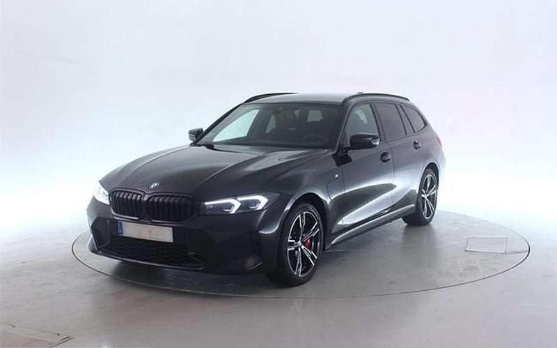 Usado BMW 330e M Sport 292 CV (214 kW) 2025 Negro Familiar