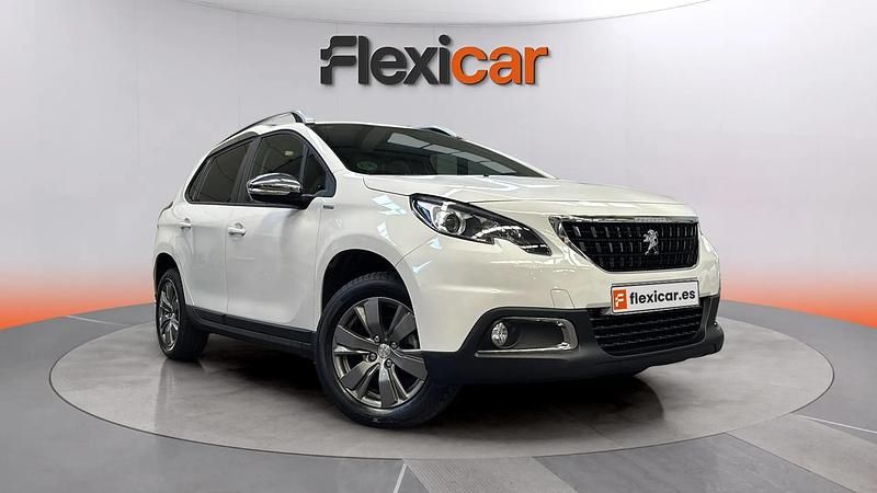 Usado Peugeot 2008 Style 82 CV (60 kW) 2018 Blanco SUV