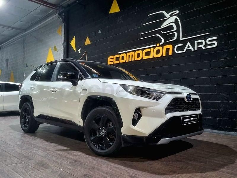 Usado Toyota RAV4 Hybrid Advance 222 CV (163 kW) 2019 Blanco SUV