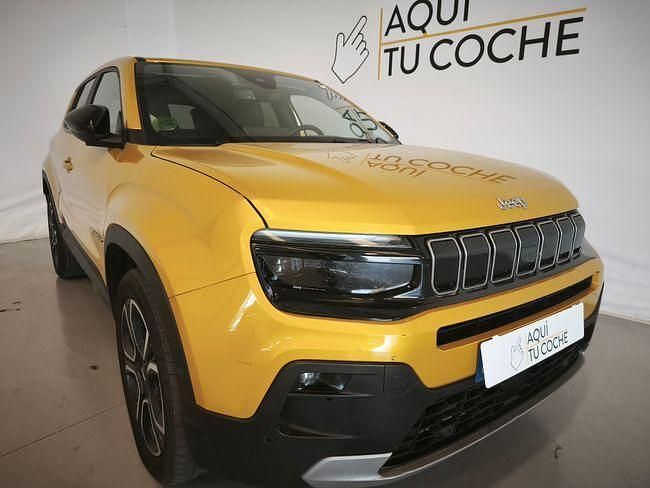 Usado Jeep Avenger Summit 100 CV (73 kW) 2023 Amarillo SUV