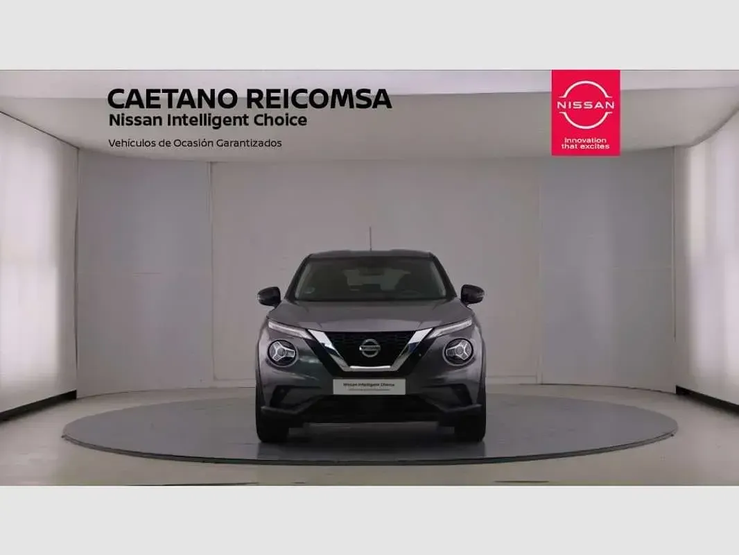 Usado Nissan Juke Acenta 114 CV (83 kW) 2022 Gris SUV