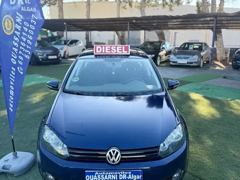 Usado VW Golf VI 105 CV (77 kW) 2010 Azul Utilitario