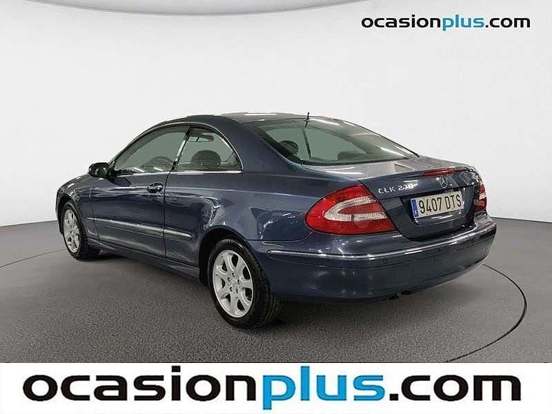 Usado Mercedes CLK270 Elegance 170 CV (125 kW) 2005 Azul Coupe