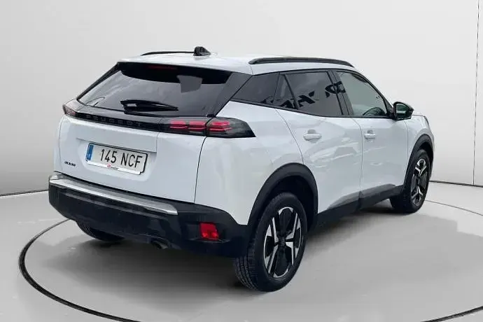Usado Peugeot 2008 Allure 101 CV (74 kW) 2025 SUV