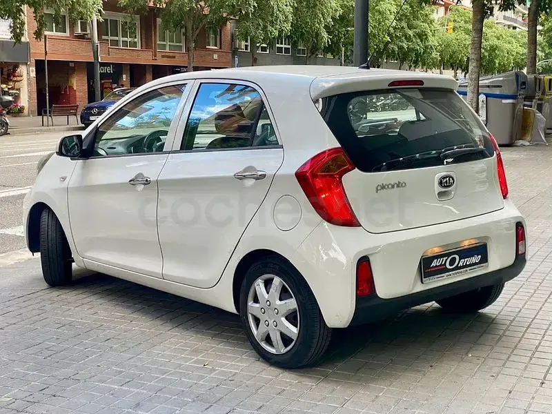 Usado Kia Picanto 66 CV (48 kW) 2015 Blanco Utilitario