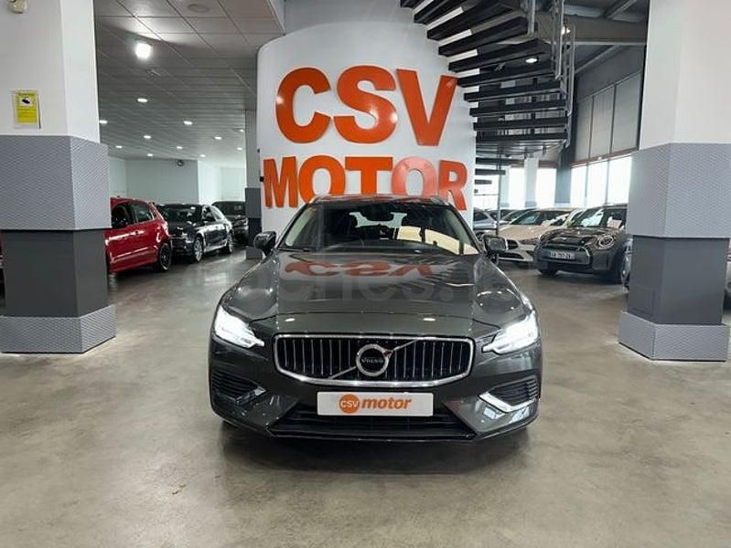 Usado Volvo V60 Inscription 340 CV (250 kW) 2021 Gris / plata Familiar