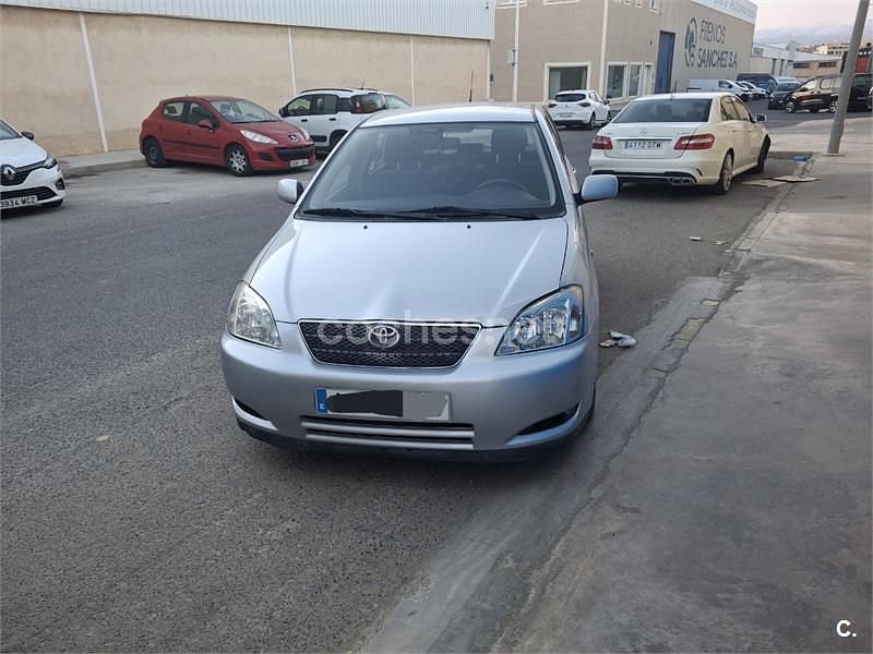 Gris / plata Usado 2004 Toyota Corolla Sol Berlina | 3200 € (Buen precio) - Imagen 1/4