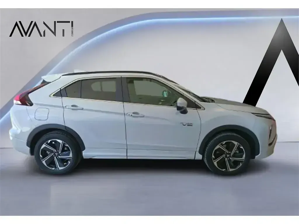 Usado Mitsubishi Eclipse Cross 188 CV (138 kW) 2022 Blanco SUV