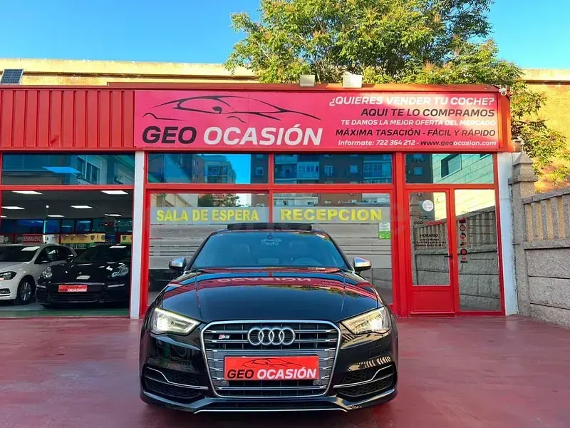 Usado Audi S3 Premium Plus 300 CV (220 kW) 2015 Negro Berlina