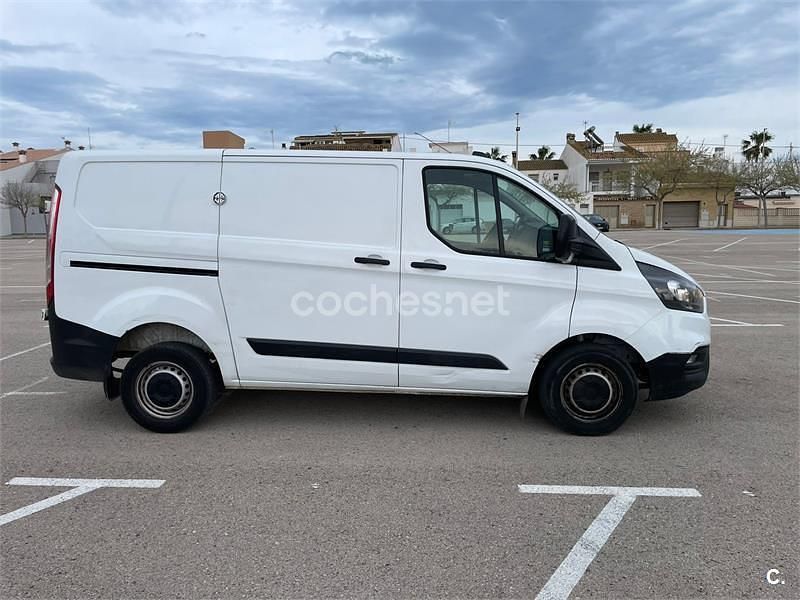 Usado Ford Transit Custom Nugget 185 CV (136 kW) 2021 Blanco Monovolumen