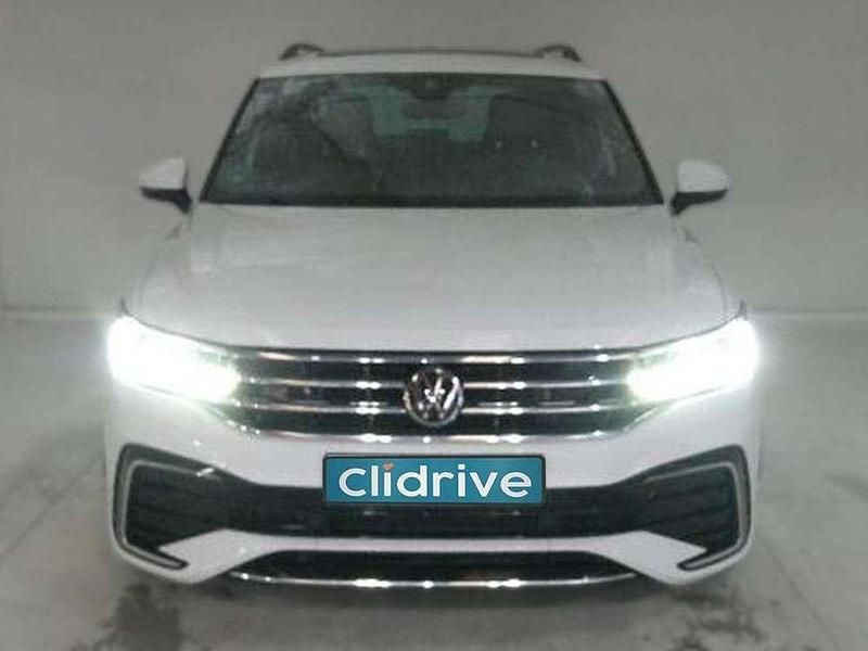 Usado VW Tiguan R-line 150 CV (110 kW) 2022 Blanco SUV