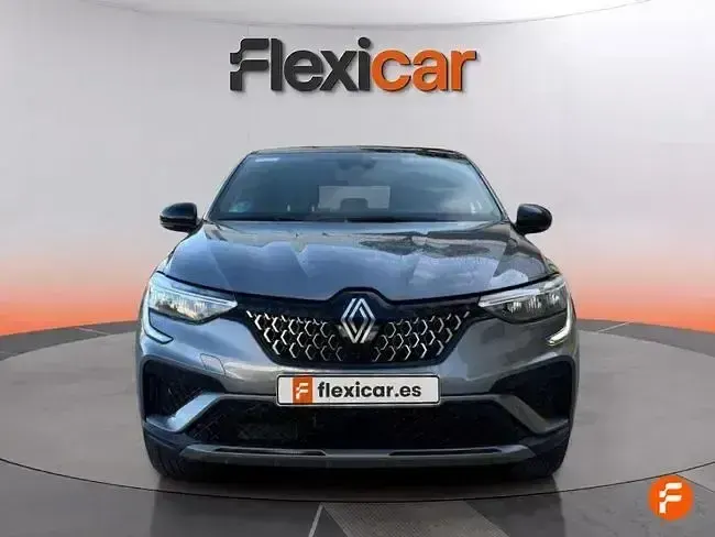 Usado Renault Arkana Evolution 140 CV (102 kW) 2024 Gris SUV