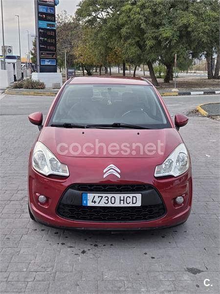 Usado Citroën C3 70 CV (51 kW) 2011 Granate Berlina