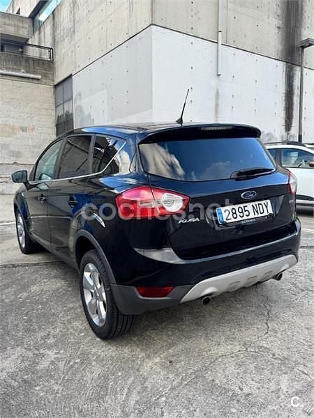 Usado Ford Kuga Titanium 136 CV (100 kW) 2009 Negro SUV