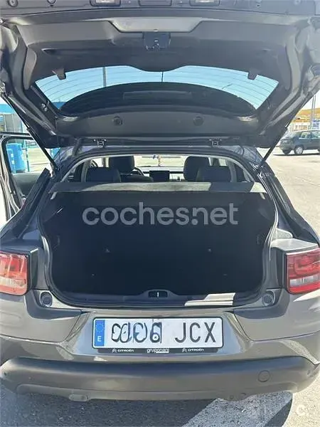 Usado Citroën C4 Cactus Shine Edition 100 CV (73 kW) 2015 Negro Utilitario