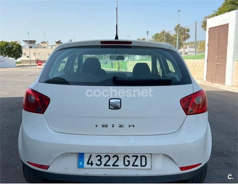 Blanco Usado 2010 Seat Ibiza Style Berlina | 3400 € (Precio justo) - Imagen 1/4