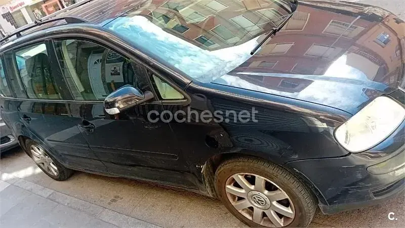 Usado VW Touran Highline 140 CV (102 kW) 2006 Negro Monovolumen
