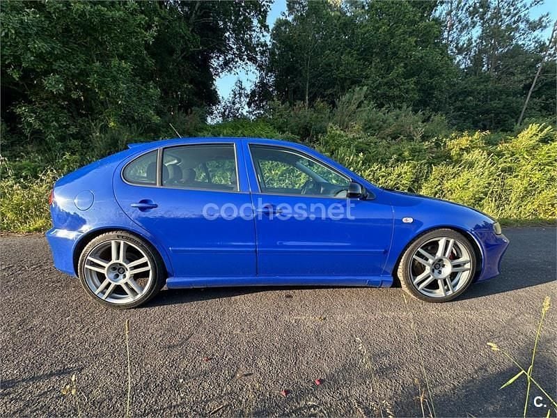 Azul Usado 2005 Seat Leon FR Berlina | 5900 € (Precio justo) - Imagen 1/4
