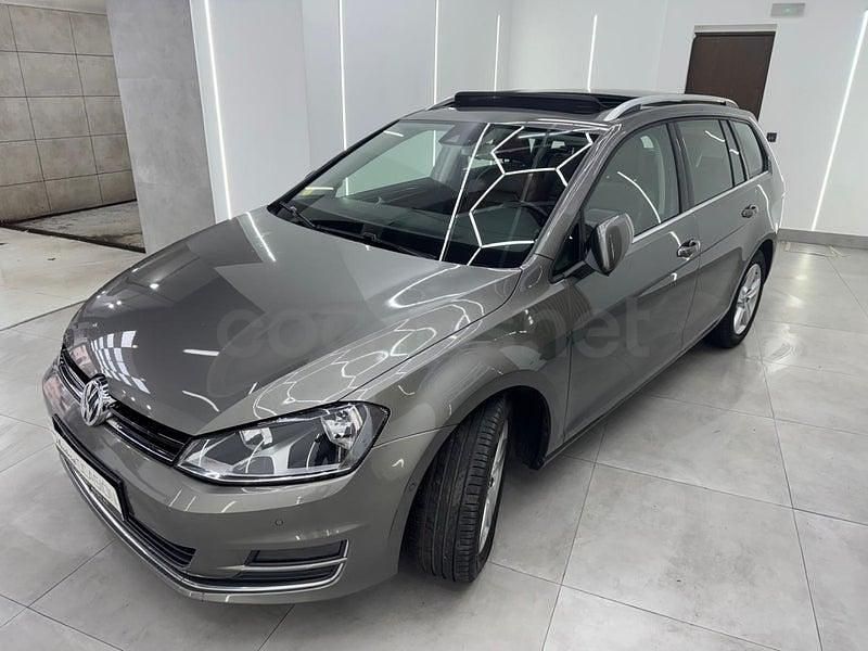 Usado VW Golf VII Advance 150 CV (110 kW) 2014 Gris / plata Familiar