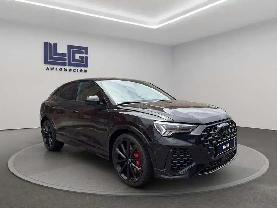 Usado Audi RS Q3 Sportback 400 CV (294 kW) 2021 Negro SUV
