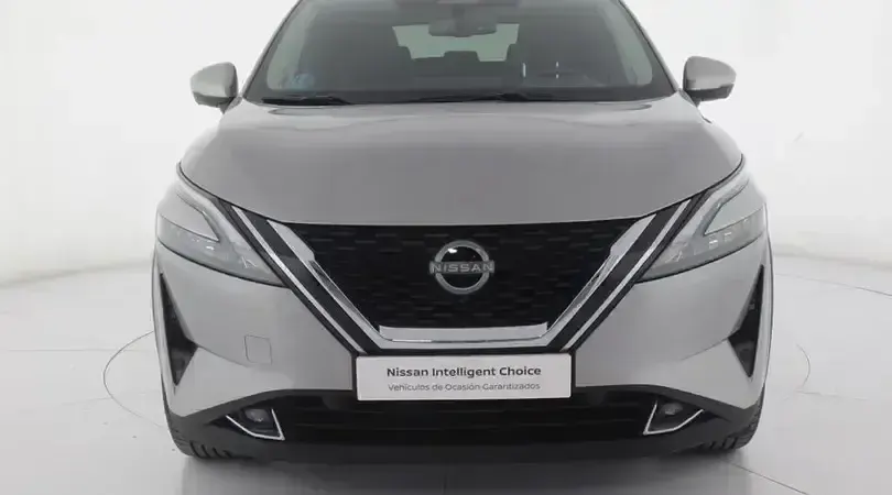 Usado Nissan Qashqai N-Connecta 140 CV (102 kW) 2023 Plata diamante SUV