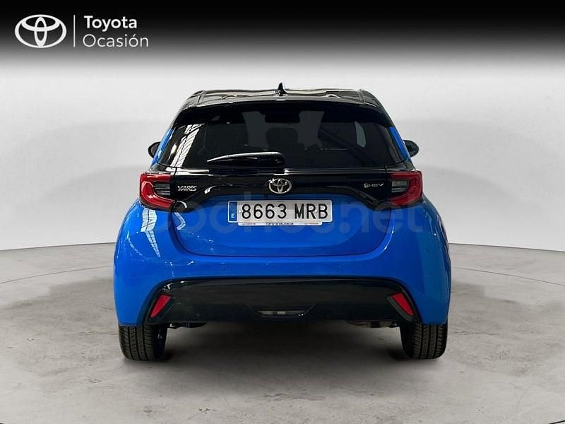 Usado Toyota Yaris Hybrid Edition 130 CV (95 kW) 2024 Azul Berlina