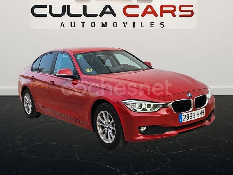 Rojo Usado 2012 BMW 320 Berlina | 13.499 € (Precio justo) - Imagen 1/4