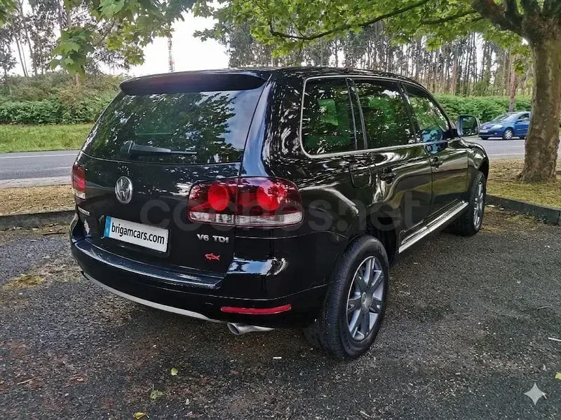 Usado VW Touareg 240 CV (176 kW) 2009 Negro SUV
