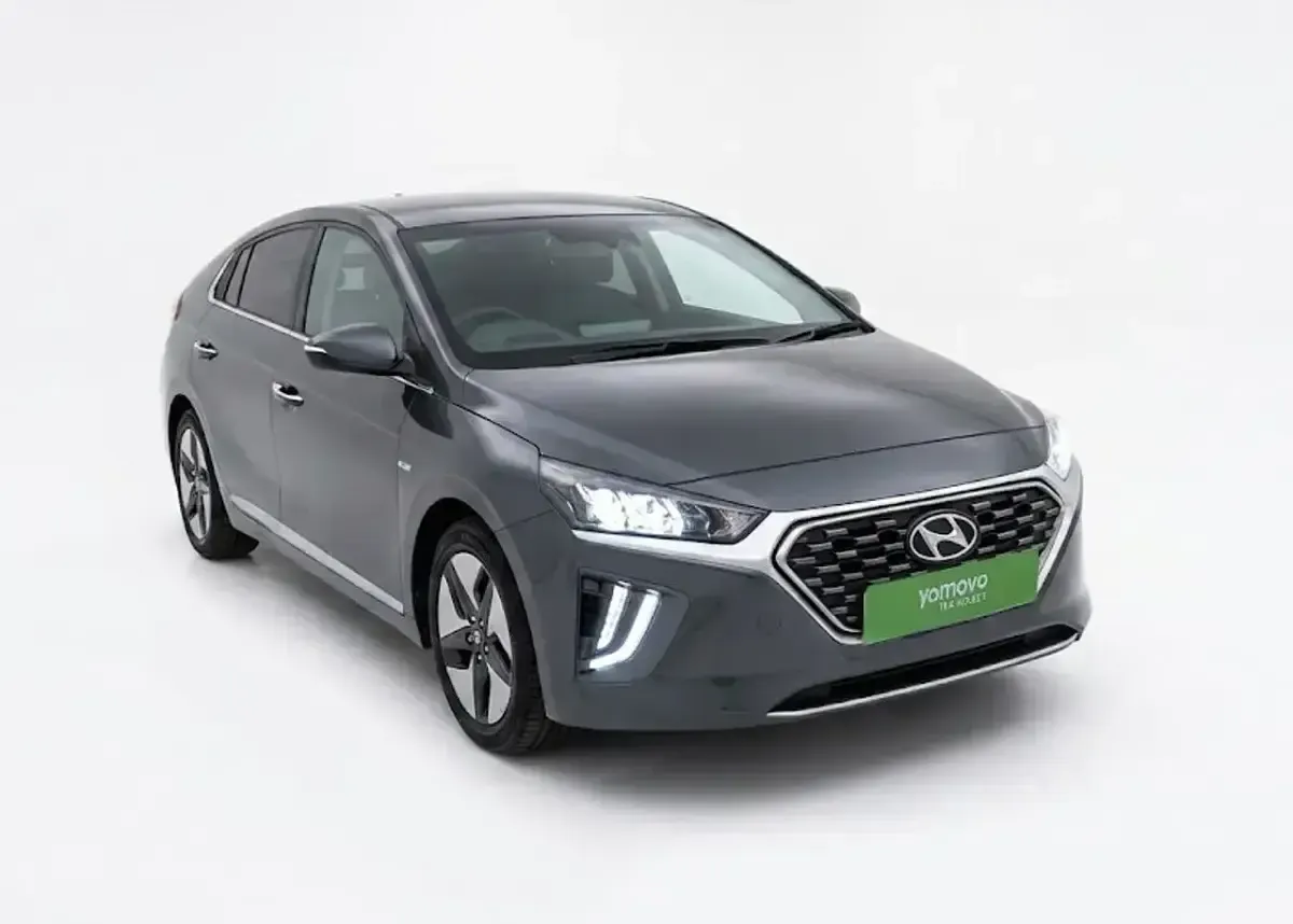 Usado Hyundai Ioniq 141 CV (103 kW) 2022 Gris Utilitario