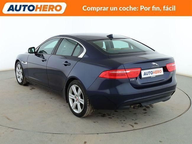 Usado Jaguar XE Pure 180 CV (132 kW) 2015 Azul Berlina