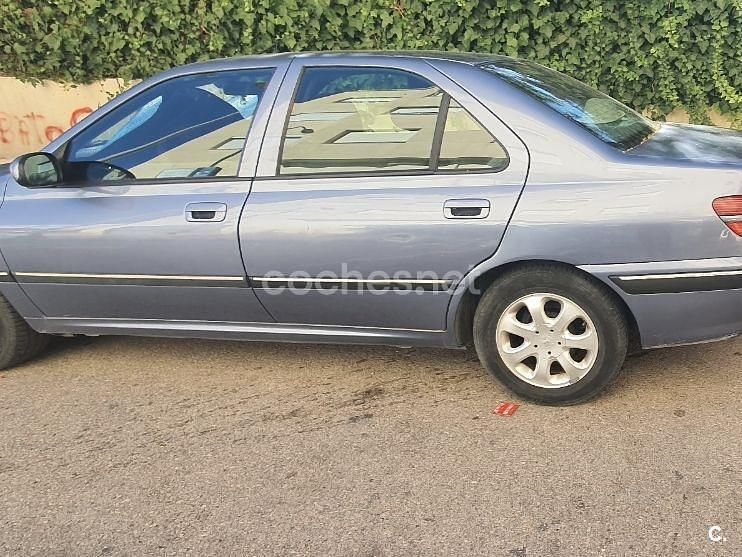 Azul Usado 2001 Peugeot 406 Berlina | 1600 € (Buen precio) - Imagen 1/4