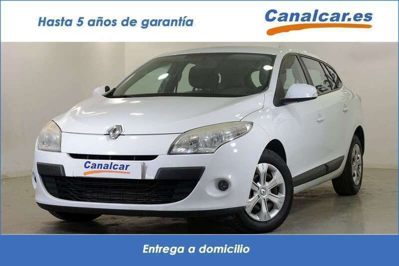 Blanco Usado 2010 Renault Mégane GrandTour Expression Familiar | 4991 € (Precio justo) - Imagen 1/4