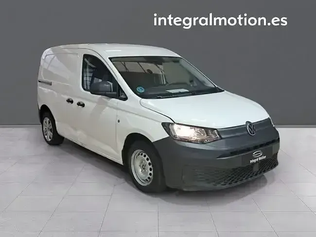 Usado VW Caddy 75 CV (55 kW) 2023 Blanco Monovolumen