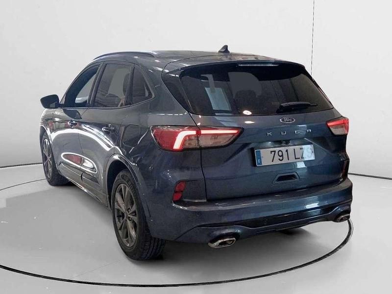 Usado Ford Kuga ST-Line 151 CV (111 kW) 2022 Azul SUV