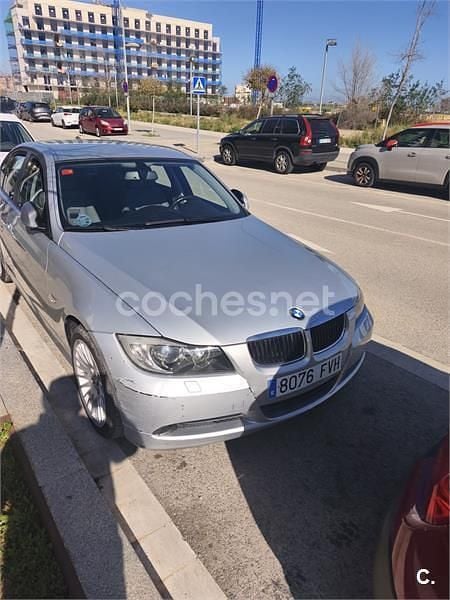 Usado BMW 320 150 CV (110 kW) 2007 Gris / plata Berlina