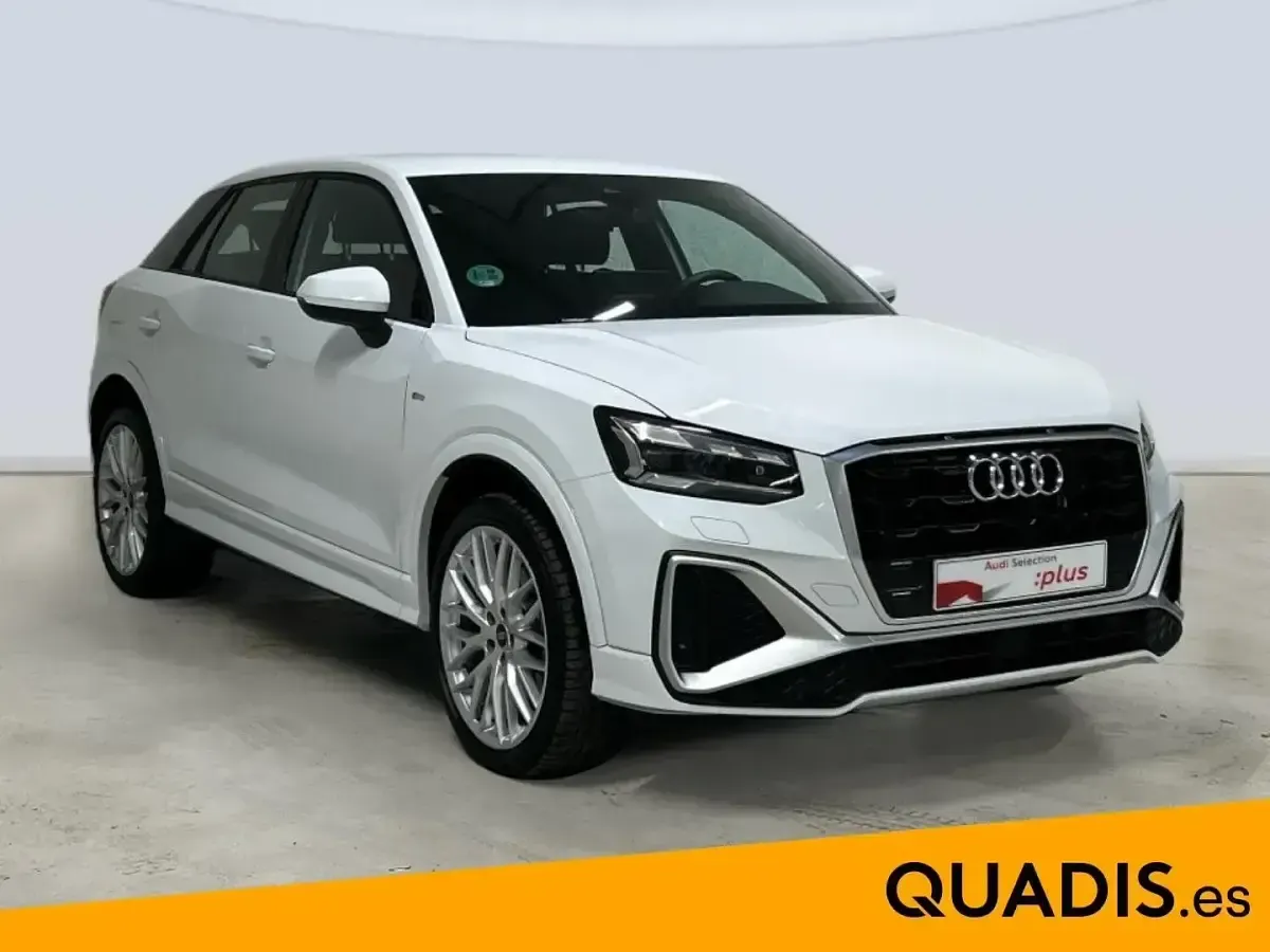 Usado Audi Q2 S-Line 150 CV (110 kW) 2025 Blanco SUV