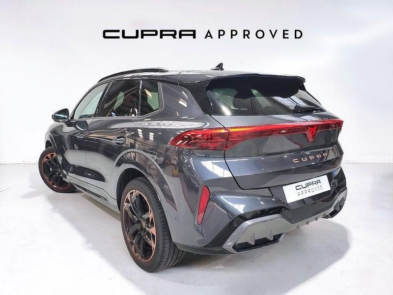 Usado Cupra Terramar 204 CV (150 kW) 2025 Gris / plata SUV