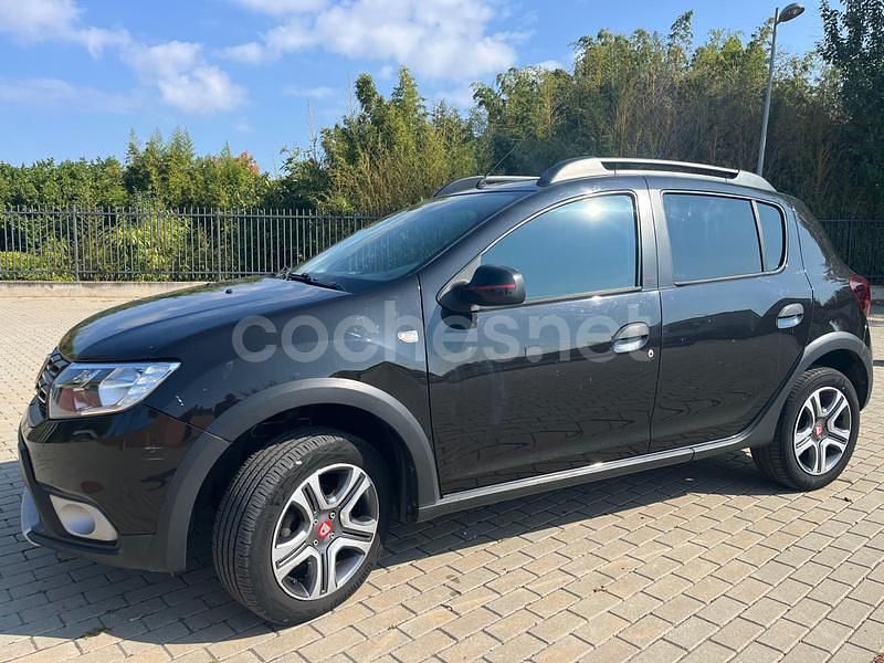 Negro Usado 2019 Dacia Sandero Utilitario | 11.700 € (Precio justo) - Imagen 1/4