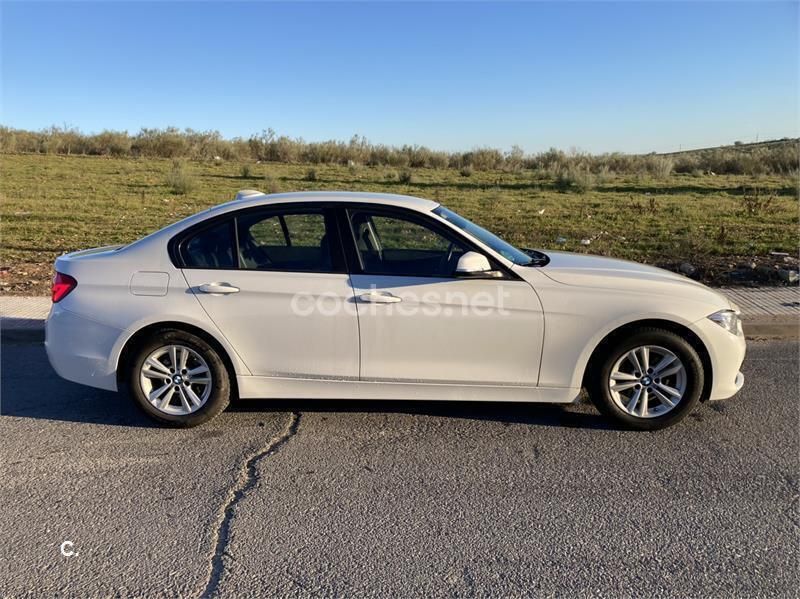 Blanco Usado 2016 BMW 318 Berlina | 12.750 € (Buen precio) - Imagen 1/4