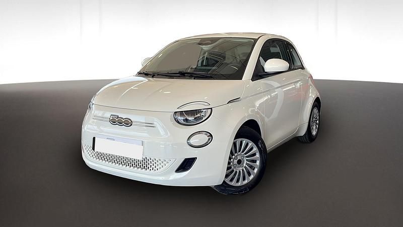 Blanco gelato Nuevo 2025 Fiat 500e Berlina | 23.440 € (Precio justo) - Imagen 1/4