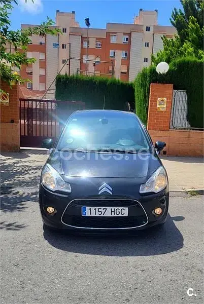 Usado Citroën C3 Exclusive 92 CV (67 kW) 2011 Negro Berlina
