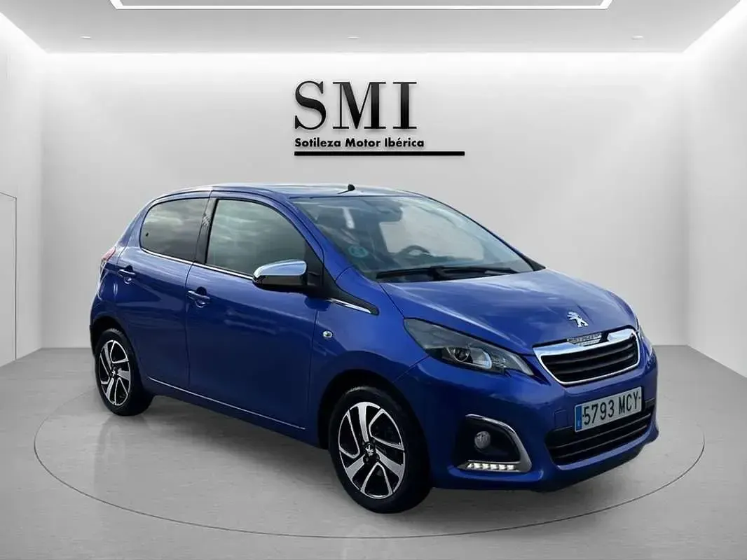 Usado Peugeot 108 Collection 72 CV (52 kW) 2021 Azul Utilitario
