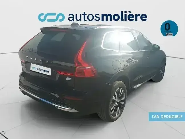 Usado Volvo XC60 Plus 350 CV (257 kW) 2022 Negro SUV