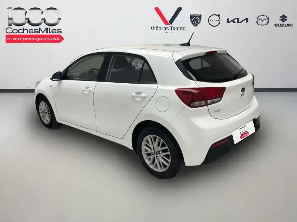 Usado Kia Rio 84 CV (61 kW) 2021 Otro Berlina